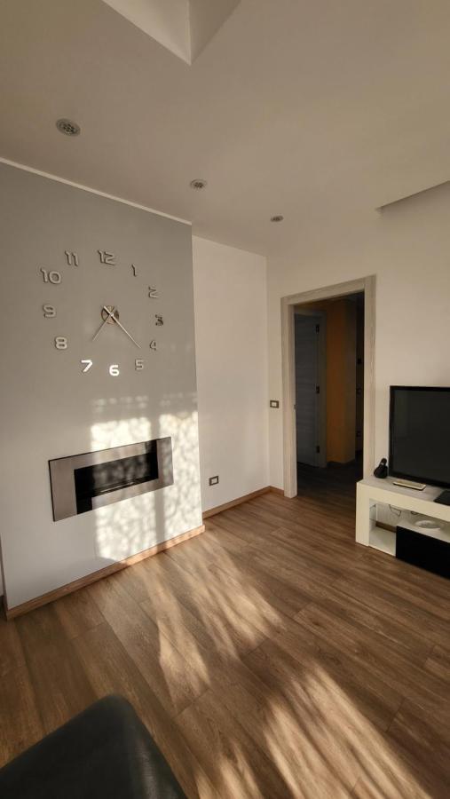 La Casa Del Buonviaggio Apartment ลาสเปเซีย ภายนอก รูปภาพ