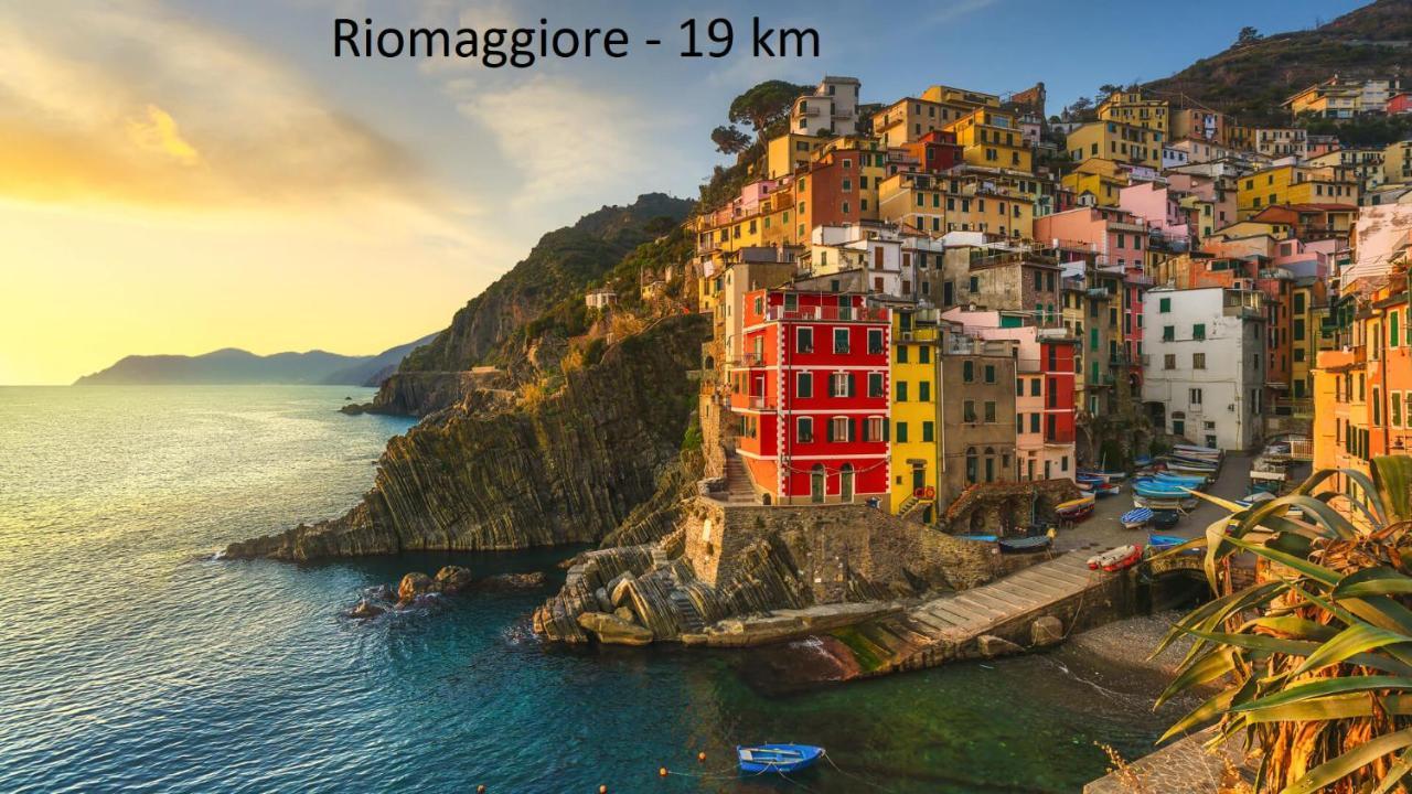 La Casa Del Buonviaggio Apartment ลาสเปเซีย ภายนอก รูปภาพ